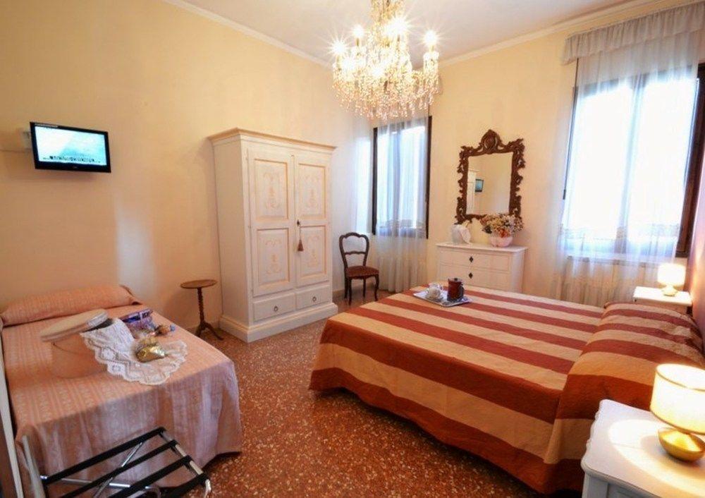 Hotel Mignon Венеция Екстериор снимка