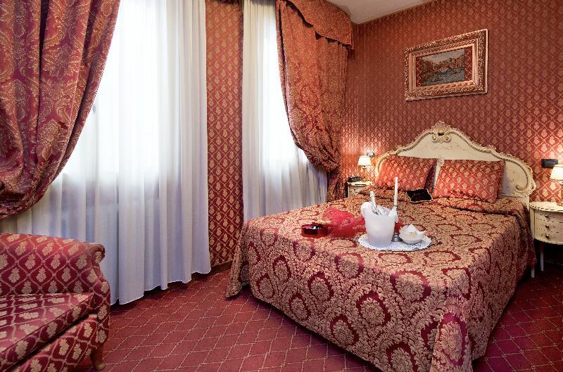 Hotel Mignon Венеция Екстериор снимка
